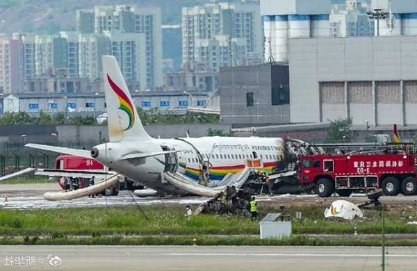 厦门航空：一飞机在杭州机场机坪停场过夜被地面车辆意外刮蹭，无人员受伤