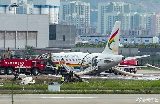 厦门航空：一飞机在杭州机场机坪停场过夜被地面车辆意外刮蹭，无人员受伤